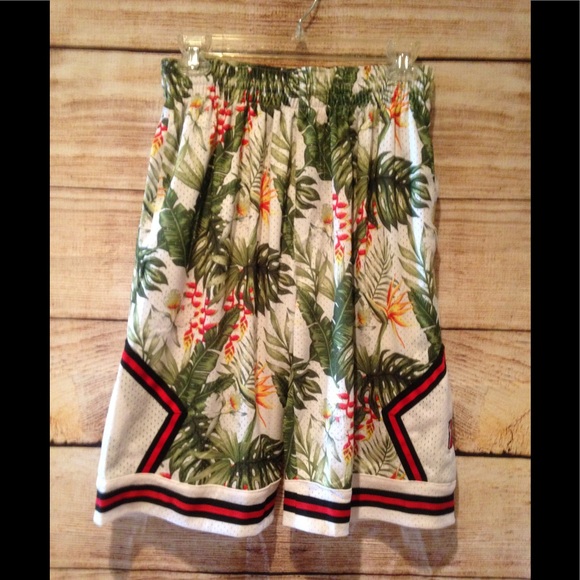 HP🔥NWT Super Cool and Hip Shorts - Picture 1 of 4